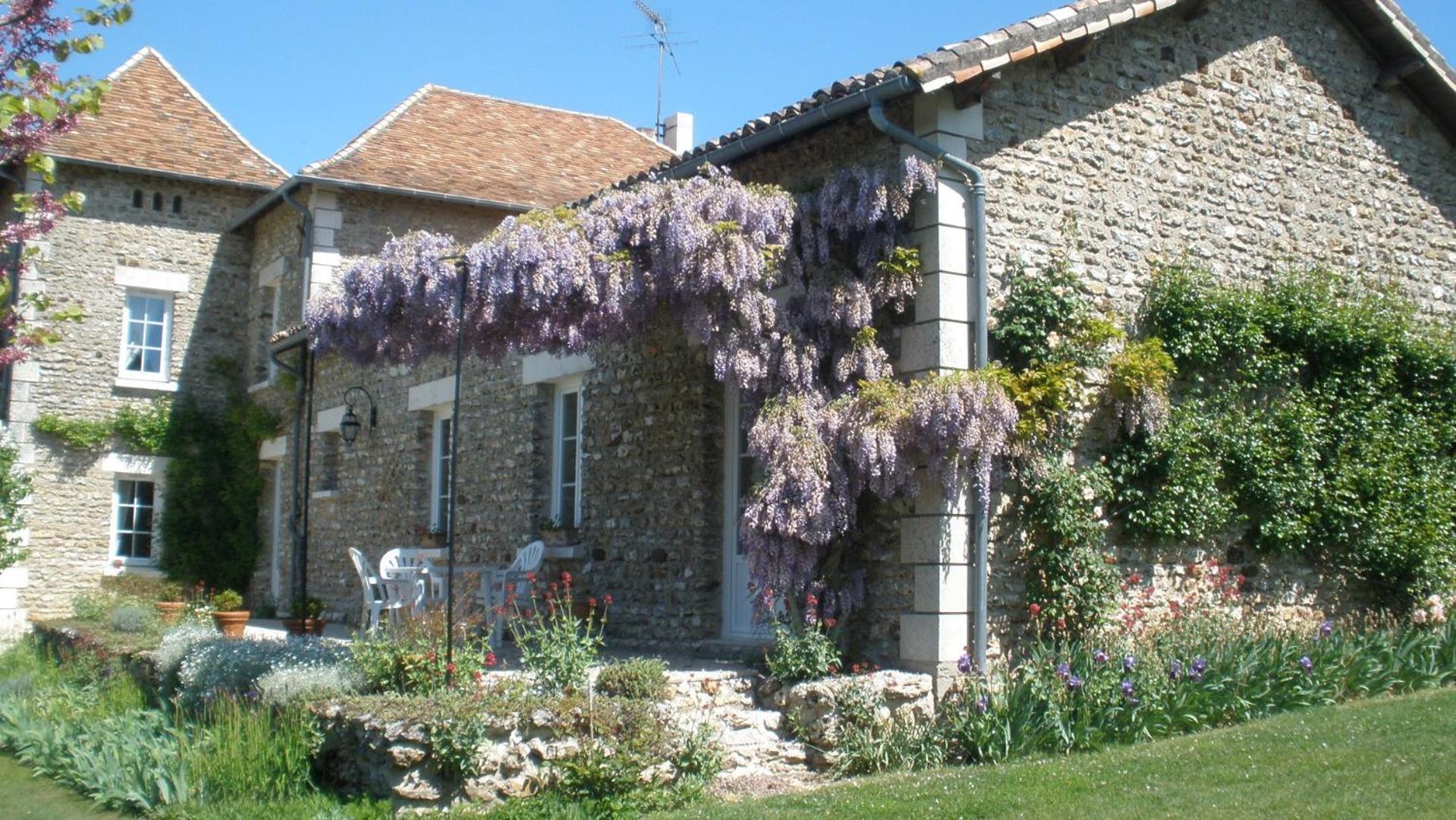 Chambres D'Hotes La Pocterie Vouneuil-sur-Vienne ภายนอก รูปภาพ